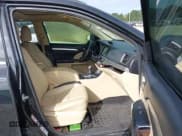 ✅ 2015 Toyota Highlander XLE • VIN: 5TDJKRFH5FS083365 • Лот: 43260209. Опубликован ранее на IAAI с пробегом 215 701 миль. Бесплатный доступ к архиву аукционных продаж из США и подробный отчёт об истории автомобиля на DreamBid. Изображение 5.