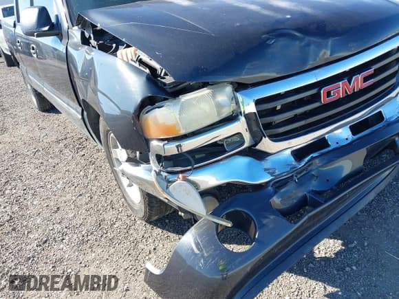 ✅ 2005 GMC Sierra 1500 SLE • VIN: 2GTEC13T651266384 • Лот: 43579635. Опубликован ранее на IAAI с пробегом 193 604 миль. Бесплатный доступ к архиву аукционных продаж из США и подробный отчёт об истории автомобиля на DreamBid. Изображение 6.