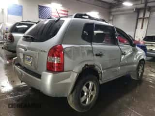 2008 Hyundai Tucson GLS z VIN KM8JM12B58U908862, wystawiony jako Copart lot #76989094 z przebiegiem 193 033 mil mil oraz Szkoda całkowita • Salvage title. Historia ofert i sprzedaży dostępna na DreamBid. Obrazek 3.