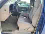 2004 Chevrolet Silverado 1500 LS с VIN 1GCEC14T54E166868, выставлен на аукционе Copart как лот 70981574 с пробегом 134 052 миль миль и Списание • Salvage title. История ставок и продаж доступна на DreamBid. Изображение 7.