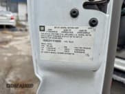 ✅ 2001 Chevrolet Silverado 2500HD LT • VIN: 1GCHC23171F166265 • Лот: 94521765. Опубликован ранее на Copart с пробегом 120 733 миль. Бесплатный доступ к архиву аукционных продаж из США и подробный отчёт об истории автомобиля на DreamBid. Изображение 10.