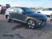 2024 Hyundai Kona SEL с VIN KM8HB3AB6RU180472, выставлен на аукционе IAAI как лот 41211747 с пробегом 2 282 миль миль и . История ставок и продаж доступна на DreamBid. Изображение 1.