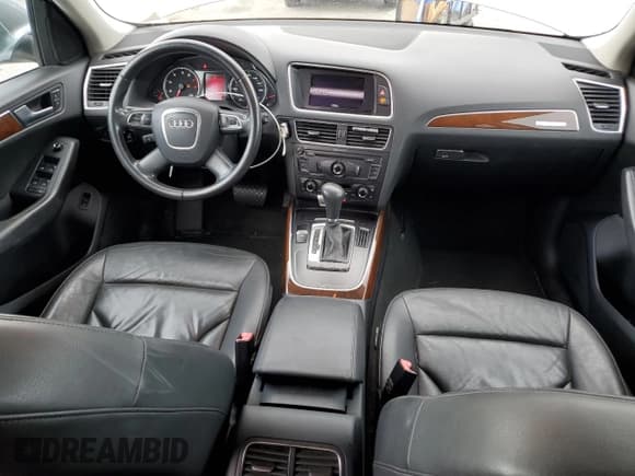 ✅ 2011 Audi Q5 Premium • VIN: WA1CFAFP3BA095165 • Лот: 64927405. Опубликован ранее на Copart с пробегом 80 936 миль. Бесплатный доступ к архиву аукционных продаж из США и подробный отчёт об истории автомобиля на DreamBid. Изображение 8.