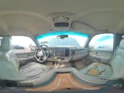 ✅ 2000 Chevrolet Suburban LS • VIN: 3GNEC16T1YG174064 • Lot: 90340925. Listed on Copart with 248,010 mi. Free auction sales archive from the USA and detailed vehicle history report at DreamBid. Image 15.