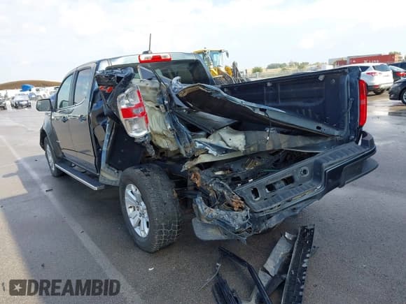✅ 2019 Chevrolet Colorado 4WD LT • VIN: 1GCGTCEN5K1208772 • Lot: 43475939. Listed on IAAI with 87,740 mi. Free auction sales archive from the USA and detailed vehicle history report at DreamBid. Image 6.