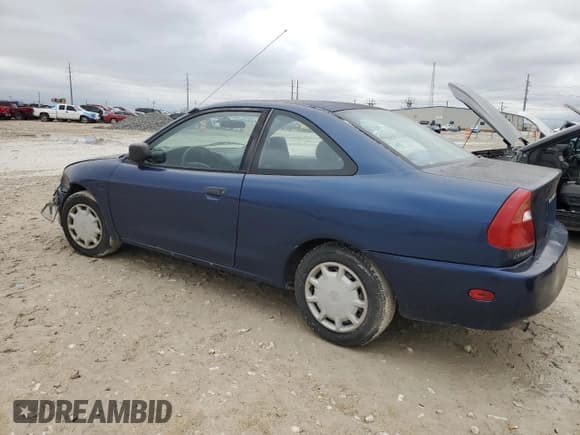 ✅ 2002 Mitsubishi Mirage DE • VIN: JA3AY11AX2U079407 • Lot: 44811425. Wystawiony na Copart z przebiegiem 152 335 mil. Bezpłatny archiwum sprzedaży aukcyjnych z USA i szczegółowy raport historii pojazdu na DreamBid. Zdjęcie 2.