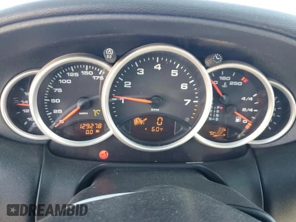 ✅ 1999 Porsche 911 • VIN: WP0CA2991XS655967 • Lot: 42372125. Wystawiony na Copart z przebiegiem 129 278 mil. Bezpłatny archiwum sprzedaży aukcyjnych z USA i szczegółowy raport historii pojazdu na DreamBid. Zdjęcie 9.