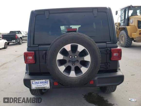 ✅ 2022 Jeep Wrangler Unlimited Sahara • VIN: 1C4HJXEG3NW248021 • Lot: 47555775. Listed on Copart with 31,479 mi. Free auction sales archive from the USA and detailed vehicle history report at DreamBid. Image 6.