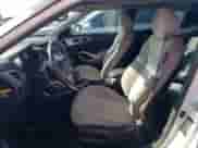 2013 Hyundai Veloster w/Gray Int z VIN KMHTC6AD7DU166325, wystawiony jako Copart lot #69826874 z przebiegiem 176 572 mil mil oraz Szkoda całkowita • Salvage title. Historia ofert i sprzedaży dostępna na DreamBid. Obrazek 7.