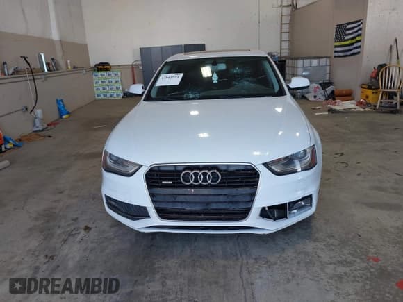 ✅ 2014 Audi A4 Premium Plus • VIN: WAUFFAFL7EN025159 • Lot: 42841954. Listed on IAAI with 163,502 mi. Free auction sales archive from the USA and detailed vehicle history report at DreamBid. Image 12.
