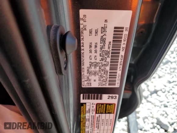 ✅ 2020 Toyota Tacoma TRD Off Road • VIN: 3TMCZ5AN2LM354887 • Лот: 82583485. Опубликован ранее на Copart с пробегом 52 899 миль. Бесплатный доступ к архиву аукционных продаж из США и подробный отчёт об истории автомобиля на DreamBid. Изображение 13.