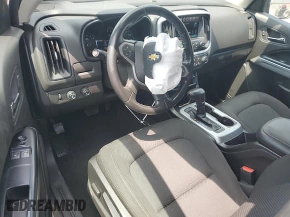 ✅ 2018 Chevrolet Colorado 4WD LT • VIN: 1GCHTCENXJ1157689 • Lot: 63977175. Listed on Copart with 27,830 mi. Free auction sales archive from the USA and detailed vehicle history report at DreamBid. Image 8.