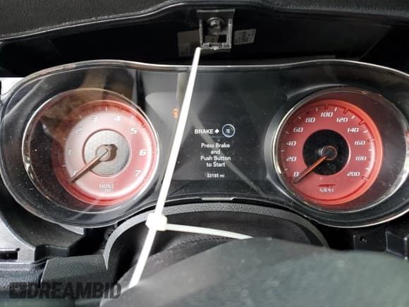 ✅ 2018 Dodge Charger SRT Hellcat • VIN: 2C3CDXL91JH306341 • Lot: 46329915. Wystawiony na Copart z przebiegiem 33 185 mil. Bezpłatny archiwum sprzedaży aukcyjnych z USA i szczegółowy raport historii pojazdu na DreamBid. Zdjęcie 9.