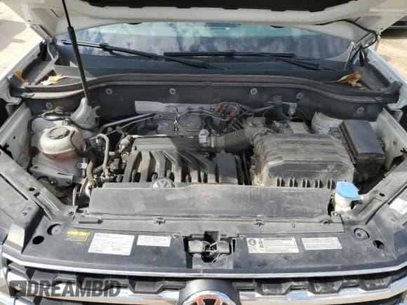 ✅ 2018 Volkswagen Atlas S • VIN: 1V2GR2CA5JC516745 • Lot: 81876825. Listed on Copart with 98,195 mi. Free auction sales archive from the USA and detailed vehicle history report at DreamBid. Image 12.