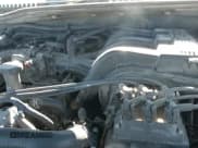 ✅ 2004 Ford Explorer XLT • VIN: 1FMZU73K64ZA52053 • Lot: 43841586. Wystawiony na IAAI z przebiegiem 319 259 mil. Bezpłatny archiwum sprzedaży aukcyjnych z USA i szczegółowy raport historii pojazdu na DreamBid. Zdjęcie 12.