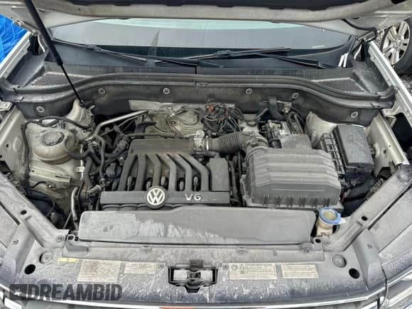 ✅ 2018 Volkswagen Atlas SEL • VIN: 1V2MR2CA0JC577696 • Lot: 70344315. Wystawiony na Copart z przebiegiem 148 676 mil. Bezpłatny archiwum sprzedaży aukcyjnych z USA i szczegółowy raport historii pojazdu na DreamBid. Zdjęcie 12.