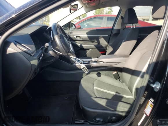 2021 Hyundai Sonata SEL z VIN KMHL34JJ9MA026448, wystawiony jako Copart lot #84400515 z przebiegiem 109 447 mil mil oraz Szkoda całkowita • Salvage title. Historia ofert i sprzedaży dostępna na DreamBid. Obrazek 7.