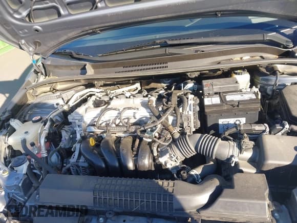 ✅ 2021 Toyota Corolla LE • VIN: JTDEPMAE8MJ151509 • Lot: 43643046. Listed on IAAI with 95,311 mi. Free auction sales archive from the USA and detailed vehicle history report at DreamBid. Image 10.