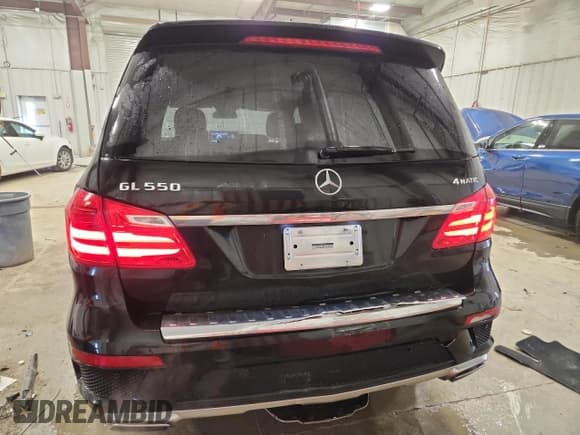 ✅ 2015 Mercedes-Benz GL 550 • VIN: 4JGDF7DE3FA567073 • Lot: 91264875. Listed on Copart with 118,913 mi. Free auction sales archive from the USA and detailed vehicle history report at DreamBid. Image 6.