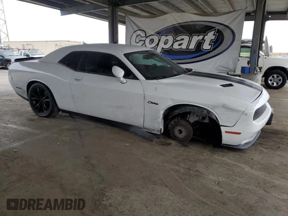 ✅ 2016 Dodge Challenger SXT • VIN: 2C3CDZAG5GH195234 • Lot: 82634815. Wystawiony na Copart z przebiegiem 94 186 mil. Bezpłatny archiwum sprzedaży aukcyjnych z USA i szczegółowy raport historii pojazdu na DreamBid. Zdjęcie 4.