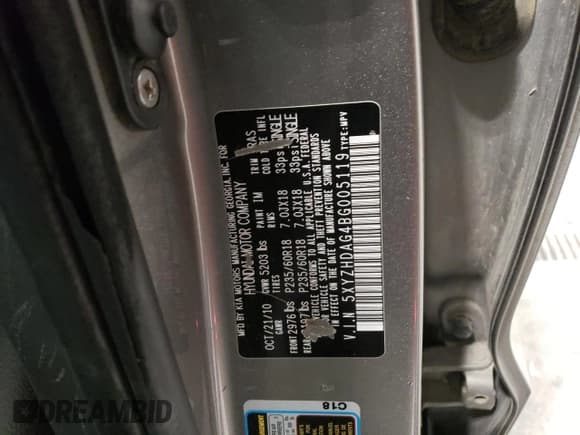 ✅ 2011 Hyundai Santa Fe SE • VIN: 5XYZHDAG4BG005119 • Lot: 85141464. Listed on Copart with 186,384 mi. Free auction sales archive from the USA and detailed vehicle history report at DreamBid. Image 15.