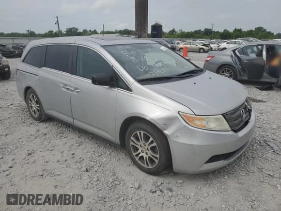 ✅ 2013 Honda Odyssey EX-L • VIN: 5FNRL5H61DB005073 • Lot: 54500765. Wystawiony na Copart z przebiegiem Nie podano. Bezpłatny archiwum sprzedaży aukcyjnych z USA i szczegółowy raport historii pojazdu na DreamBid. Zdjęcie 4.