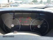 ✅ 2006 Ford Explorer XLS • VIN: 1FMEU62E86UB02844 • Lot: 42646647. Wystawiony na IAAI z przebiegiem 17 318 mil. Bezpłatny archiwum sprzedaży aukcyjnych z USA i szczegółowy raport historii pojazdu na DreamBid. Zdjęcie 7.