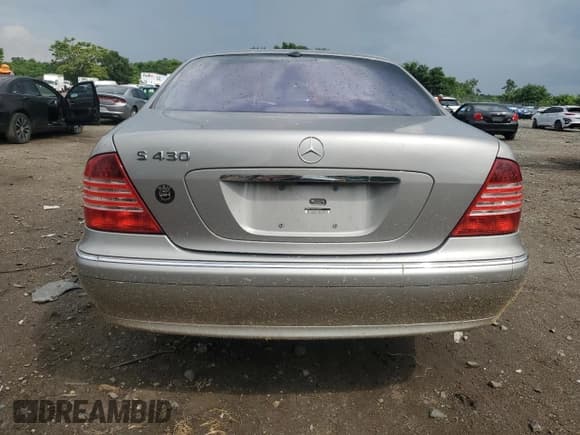 ✅ 2004 Mercedes-Benz S 430 • VIN: WDBNG70J44A385838 • Lot: 64598545. Listed on Copart with 13,770 mi. Free auction sales archive from the USA and detailed vehicle history report at DreamBid. Image 6.
