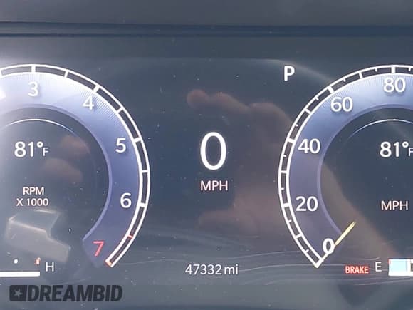 ✅ 2022 Jeep Grand Cherokee Limited • VIN: 1C4RJKBG1N8511736 • Lot: 43183995. Wystawiony na IAAI z przebiegiem 47 332 mil. Bezpłatny archiwum sprzedaży aukcyjnych z USA i szczegółowy raport historii pojazdu na DreamBid. Zdjęcie 15.