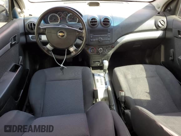 ✅ 2010 Chevrolet Aveo 1LT • VIN: KL1TD5DE1AB127986 • Lot: 47386575. Wystawiony na Copart z przebiegiem 185 191 mil. Bezpłatny archiwum sprzedaży aukcyjnych z USA i szczegółowy raport historii pojazdu na DreamBid. Zdjęcie 8.