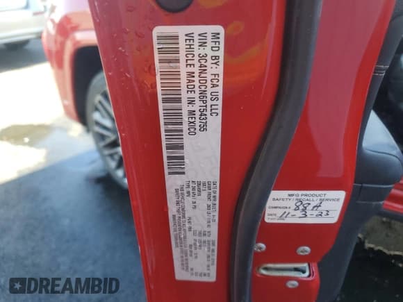 ✅ 2023 Jeep Compass (RED) Edition • VIN: 3C4NJDCN6PT543755 • Lot: 61086195. Listed on Copart with 39,536 mi. Free auction sales archive from the USA and detailed vehicle history report at DreamBid. Image 14.