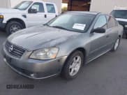 ✅ 2005 Nissan Altima 2.5 • VIN: 1N4AL11E45C258738 • Lot: 42821608. Listed on IAAI with 137,058 mi. Free auction sales archive from the USA and detailed vehicle history report at DreamBid. Image 2.