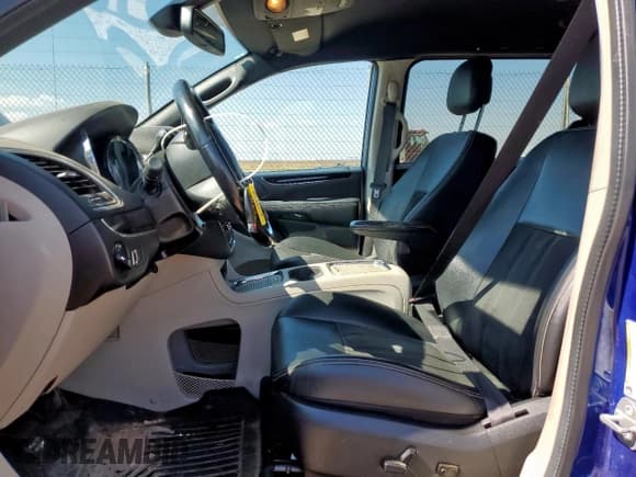 ✅ 2020 Dodge Grand Caravan SXT • VIN: 2C4RDGCG2LR154409 • Лот: 82278745. Опубликован ранее на Copart с пробегом 115 657 миль. Бесплатный доступ к архиву аукционных продаж из США и подробный отчёт об истории автомобиля на DreamBid. Изображение 7.