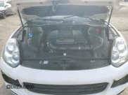 ✅ 2016 Porsche Cayenne • VIN: WP1AA2A29GLA06500 • Lot: 80151315. Wystawiony na Copart z przebiegiem 154 611 mil. Bezpłatny archiwum sprzedaży aukcyjnych z USA i szczegółowy raport historii pojazdu na DreamBid. Zdjęcie 12.