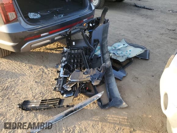 ✅ 2024 Hyundai Palisade SEL • VIN: KM8R4DGE0RU666152 • Лот: 76182184. Опубликован ранее на Copart с пробегом 10 113 миль. Бесплатный доступ к архиву аукционных продаж из США и подробный отчёт об истории автомобиля на DreamBid. Изображение 15.