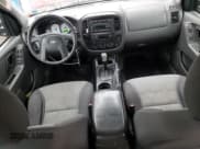 ✅ 2007 Ford Escape XLS • VIN: 1FMYU02Z77KB69851 • Lot: 51461645. Listed on Copart with 162,821 mi. Free auction sales archive from the USA and detailed vehicle history report at DreamBid. Image 8.