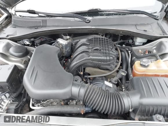 ✅ 2012 Chrysler 300 S • VIN: 2C3CCABG5CH306880 • Lot: 41740931. Listed on IAAI with 94,232 mi. Free auction sales archive from the USA and detailed vehicle history report at DreamBid. Image 10.