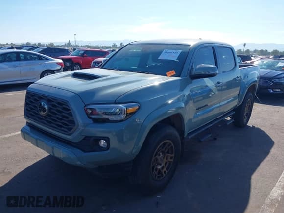 ✅ 2022 Toyota Tacoma TRD Off Road • VIN: 3TMCZ5AN4NM506607 • Лот: 43666529. Опубликован ранее на IAAI с пробегом 33 641 миль. Бесплатный доступ к архиву аукционных продаж из США и подробный отчёт об истории автомобиля на DreamBid. Изображение 2.