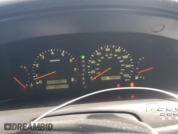 ✅ 1998 Lexus SC 400 • VIN: JT8CH32Y5W1001222 • Lot: 66693645. Wystawiony na Copart z przebiegiem 224 541 mil. Bezpłatny archiwum sprzedaży aukcyjnych z USA i szczegółowy raport historii pojazdu na DreamBid. Zdjęcie 9.