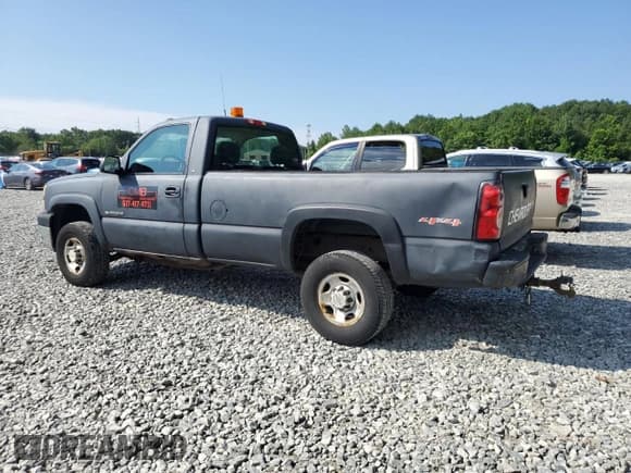✅ 2004 Chevrolet Silverado 2500HD Work Truck • VIN: 1GCHK24U44E289012 • Lot: 64666735. Wystawiony na Copart z przebiegiem 119 841 mil. Bezpłatny archiwum sprzedaży aukcyjnych z USA i szczegółowy raport historii pojazdu na DreamBid. Zdjęcie 2.