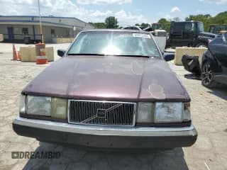 ✅ 1989 Volvo 760 • VIN: YV1GA8748K0068031 • Lot: 62872354. Wystawiony na Copart z przebiegiem 162 923 mil. Bezpłatny archiwum sprzedaży aukcyjnych z USA i szczegółowy raport historii pojazdu na DreamBid. Zdjęcie 5.