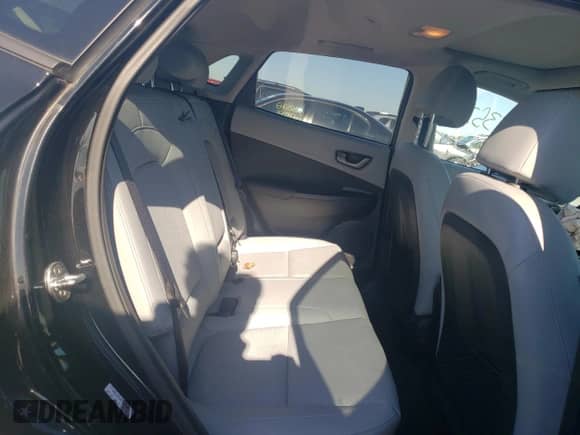 2019 Hyundai Kona Limited with VIN KM8K3CA5XKU220037, listed as a Copart auction lot 65771352 with 17,139 mi miles and . Bid and sale history available at DreamBid. Image 6.