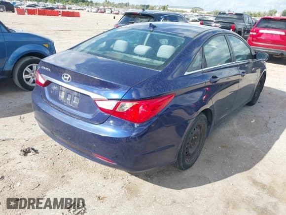 ✅ 2012 Hyundai Sonata GLS • VIN: 5NPEB4AC3CH456419 • Лот: 43283506. Опубликован ранее на IAAI с пробегом 144 433 миль. Бесплатный доступ к архиву аукционных продаж из США и подробный отчёт об истории автомобиля на DreamBid. Изображение 4.