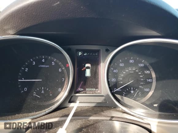 ✅ 2017 Hyundai Santa Fe Ultimate • VIN: 5XYZW4LA9HG386313 • Lot: 92466225. Wystawiony na Copart z przebiegiem 202 008 mil. Bezpłatny archiwum sprzedaży aukcyjnych z USA i szczegółowy raport historii pojazdu na DreamBid. Zdjęcie 9.