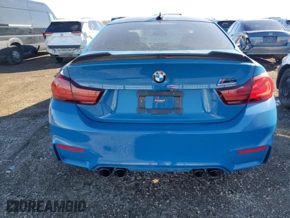 ✅ 2020 BMW M4 • VIN: WBS4Y9C02LFJ30253 • Lot: 92276965. Listed on Copart with 18,937 mi. Free auction sales archive from the USA and detailed vehicle history report at DreamBid. Image 6.