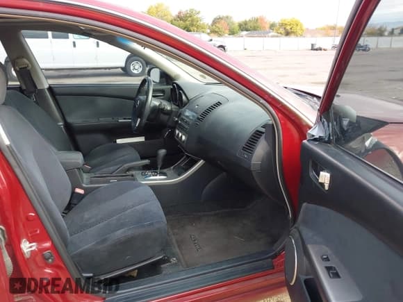 ✅ 2005 Nissan Altima SL • VIN: 1N4BL11D35C151742 • Lot: 43408269. Listed on IAAI with 136,578 mi. Free auction sales archive from the USA and detailed vehicle history report at DreamBid. Image 5.