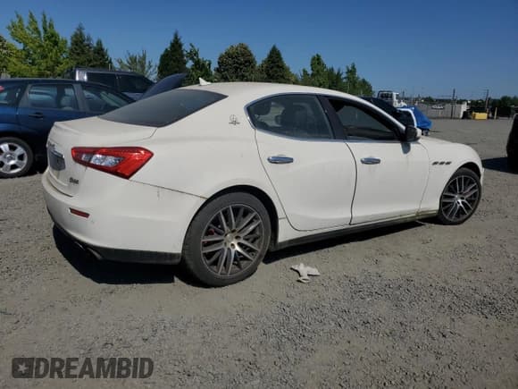 ✅ 2017 Maserati Ghibli S • VIN: ZAM57RSS6H1221530 • Лот: 63999045. Опубликован ранее на Copart с пробегом 181 770 миль. Бесплатный доступ к архиву аукционных продаж из США и подробный отчёт об истории автомобиля на DreamBid. Изображение 3.