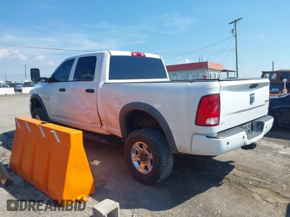 ✅ 2015 Ram 2500 Tradesman • VIN: 3C6UR5CL6FG693792 • Lot: 43232654. Wystawiony na IAAI z przebiegiem 147 002 mil. Bezpłatny archiwum sprzedaży aukcyjnych z USA i szczegółowy raport historii pojazdu na DreamBid. Zdjęcie 3.