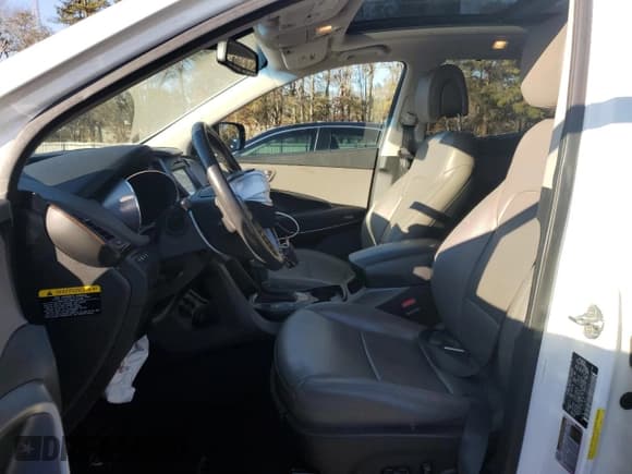 ✅ 2017 Hyundai Santa Fe Ultimate • VIN: 5XYZW4LA9HG491952 • Лот: 78025153. Опубликован ранее на Copart с пробегом 88 779 миль. Бесплатный доступ к архиву аукционных продаж из США и подробный отчёт об истории автомобиля на DreamBid. Изображение 7.