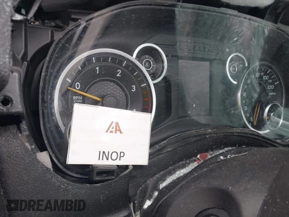 ✅ 2019 Ram 2500 Tradesman • VIN: 3C6UR5CL5KG664164 • Lot: 41621588. Wystawiony na IAAI z przebiegiem Nie podano. Bezpłatny archiwum sprzedaży aukcyjnych z USA i szczegółowy raport historii pojazdu na DreamBid. Zdjęcie 7.